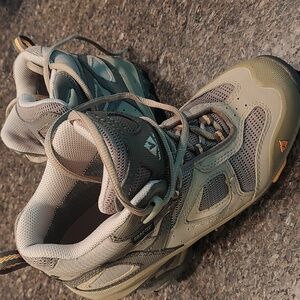 Vasquez Gor-tex hiking shoes/boots